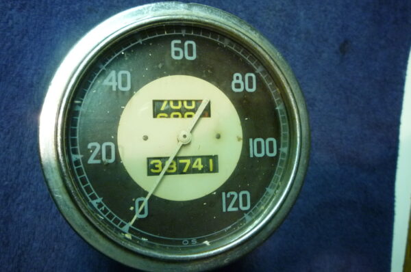 Tachometer O.S.