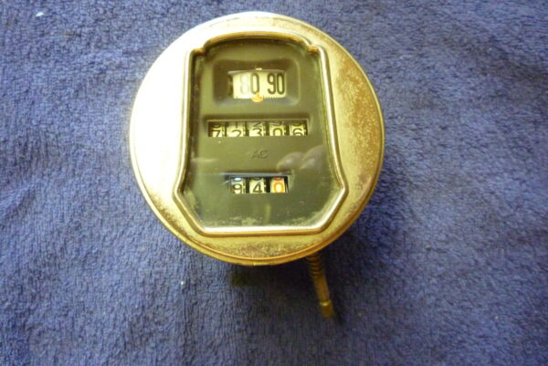 Tachometer AC
